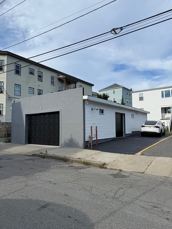 430 Alden Street, Fall River MA 02723