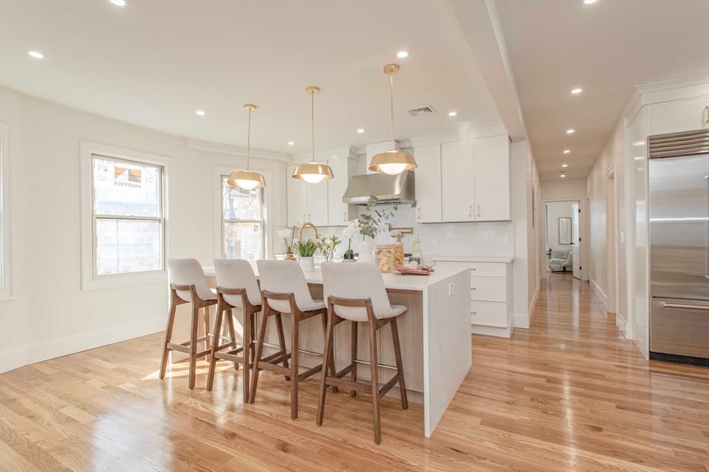 Condominium at 125 Mt Vernon Street # 2, Newton MA 02465, photo 6 of 36