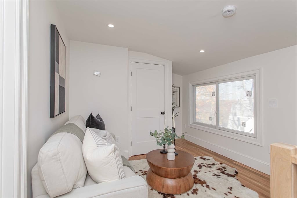 Condominium at 125 Mt Vernon Street # 2, Newton MA 02465, photo 29 of 36