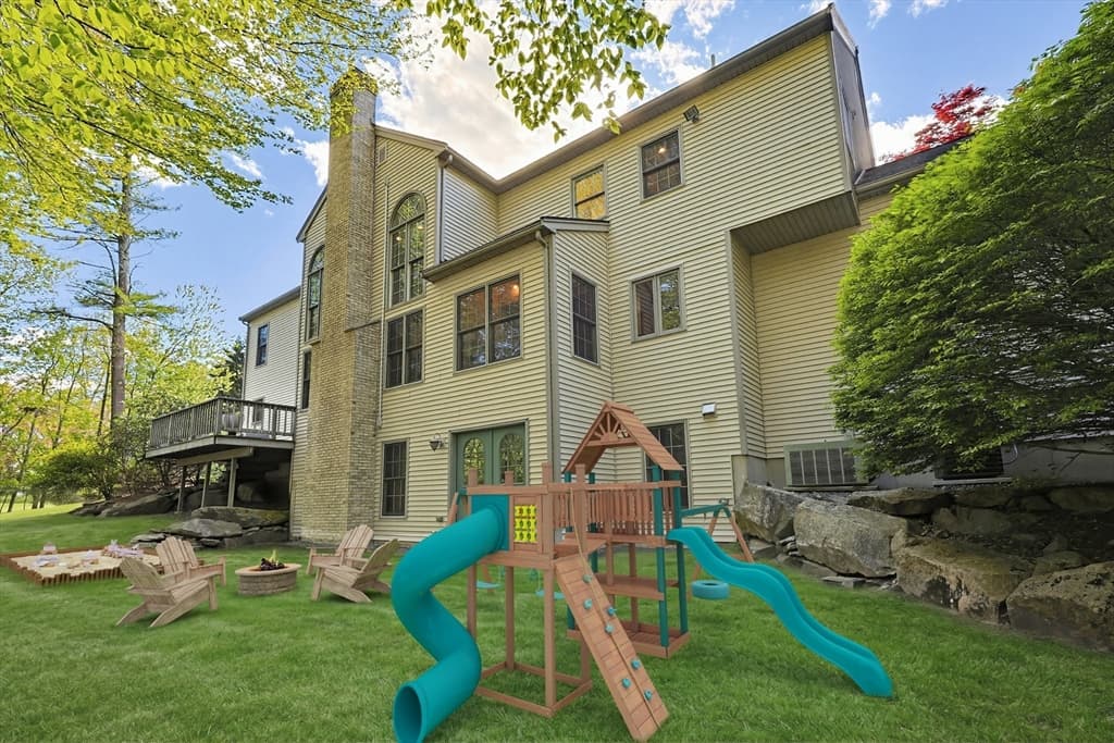 10 Timber Ledge Drive, Holliston MA 01746 photo 3