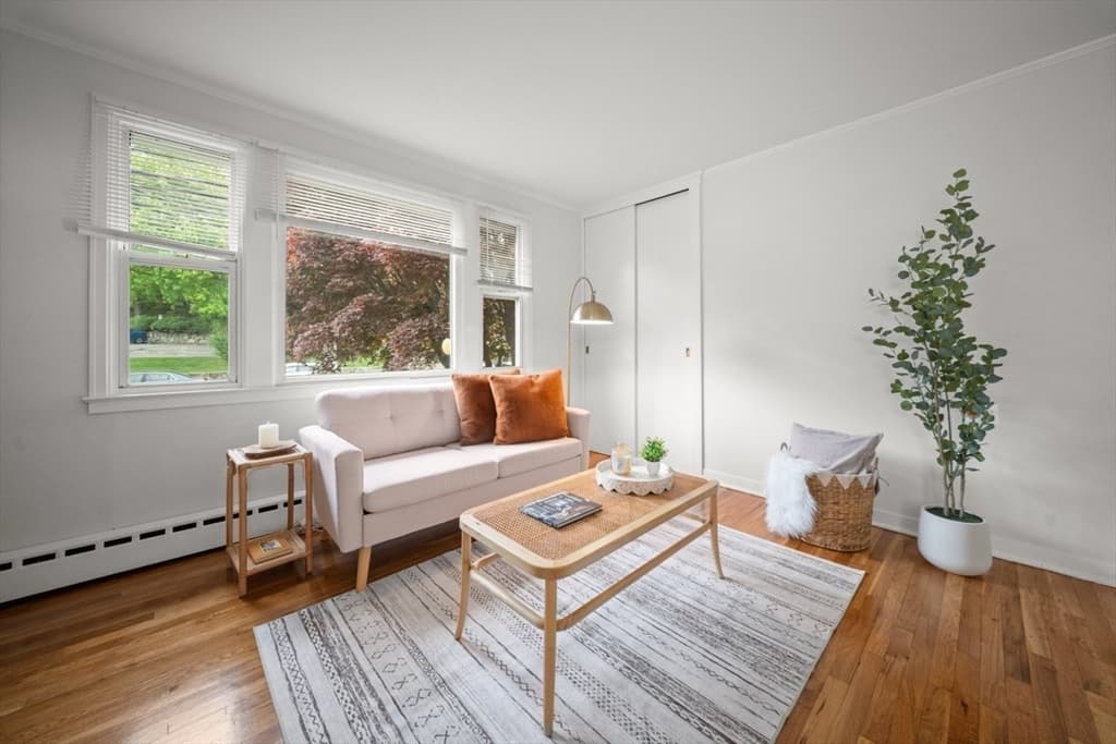 Condominium at 1180 Main Street # 2, Waltham MA 02451, photo 6 of 32