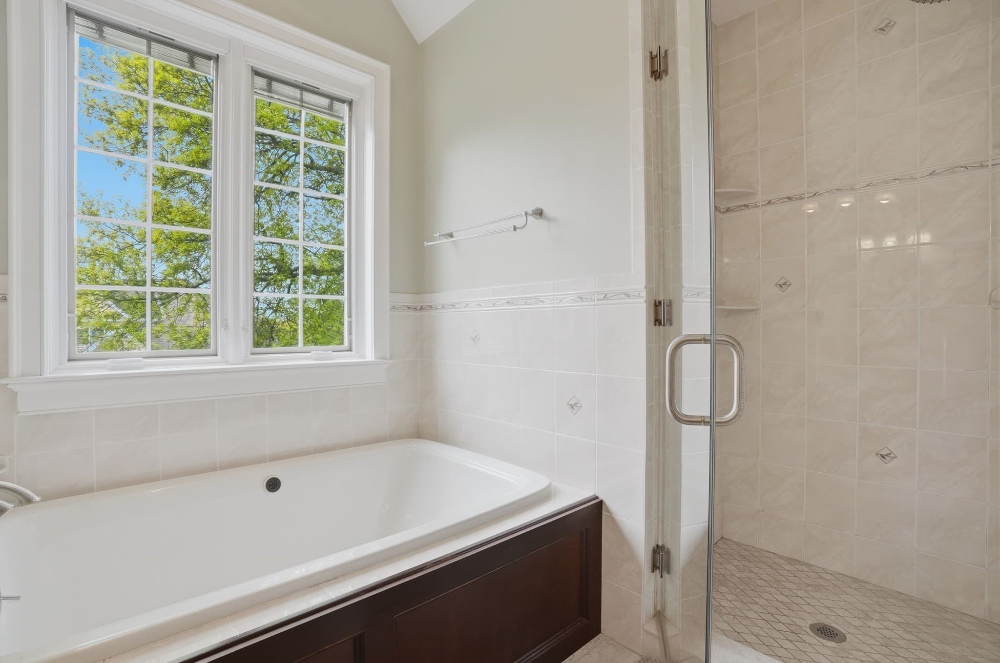 Single Family Residence at 1 Twin Springs Drive, Saugus MA 01906, Saugus, photo 27 of 42