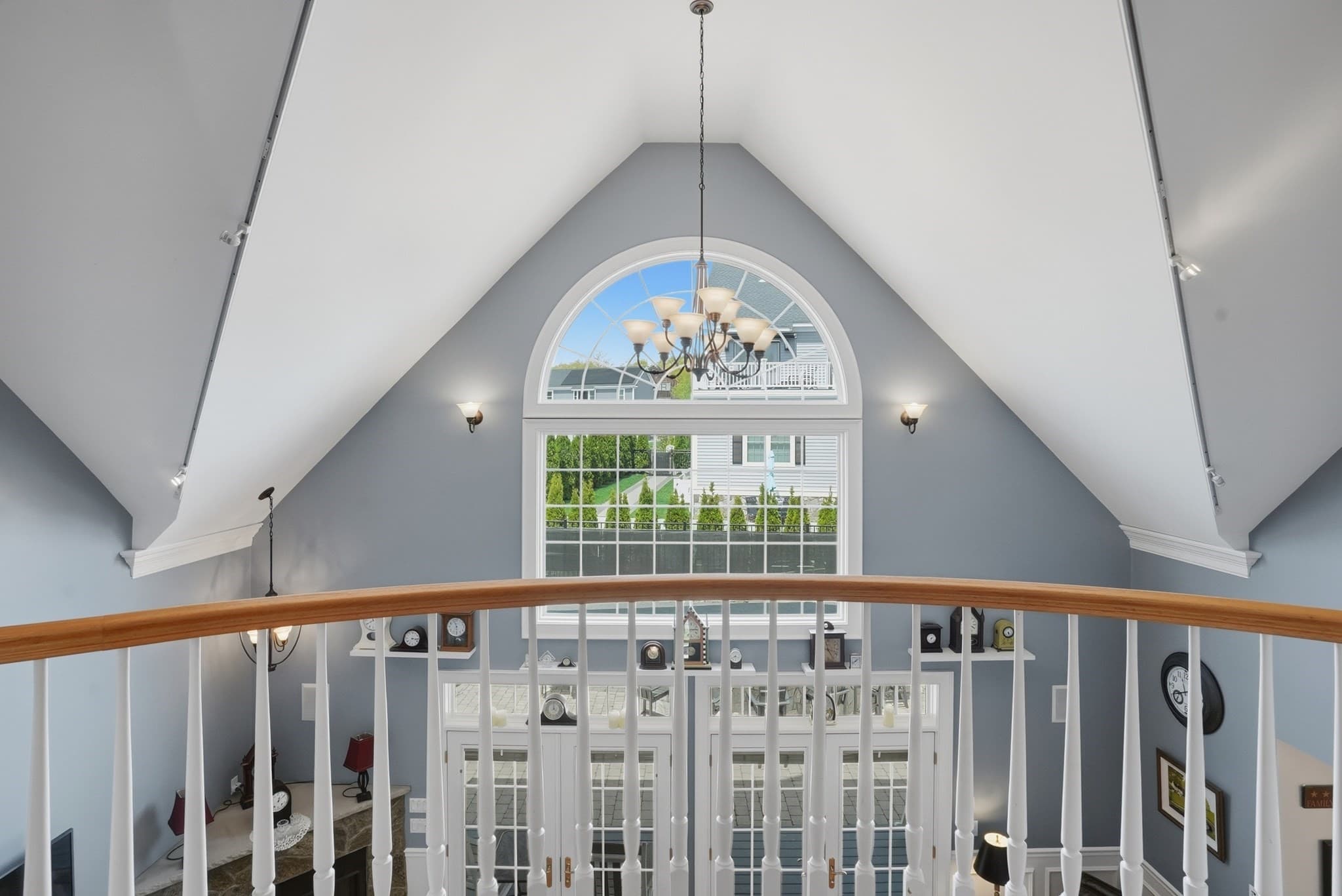 Single Family Residence at 1 Twin Springs Drive, Saugus MA 01906, Saugus, photo 6 of 42