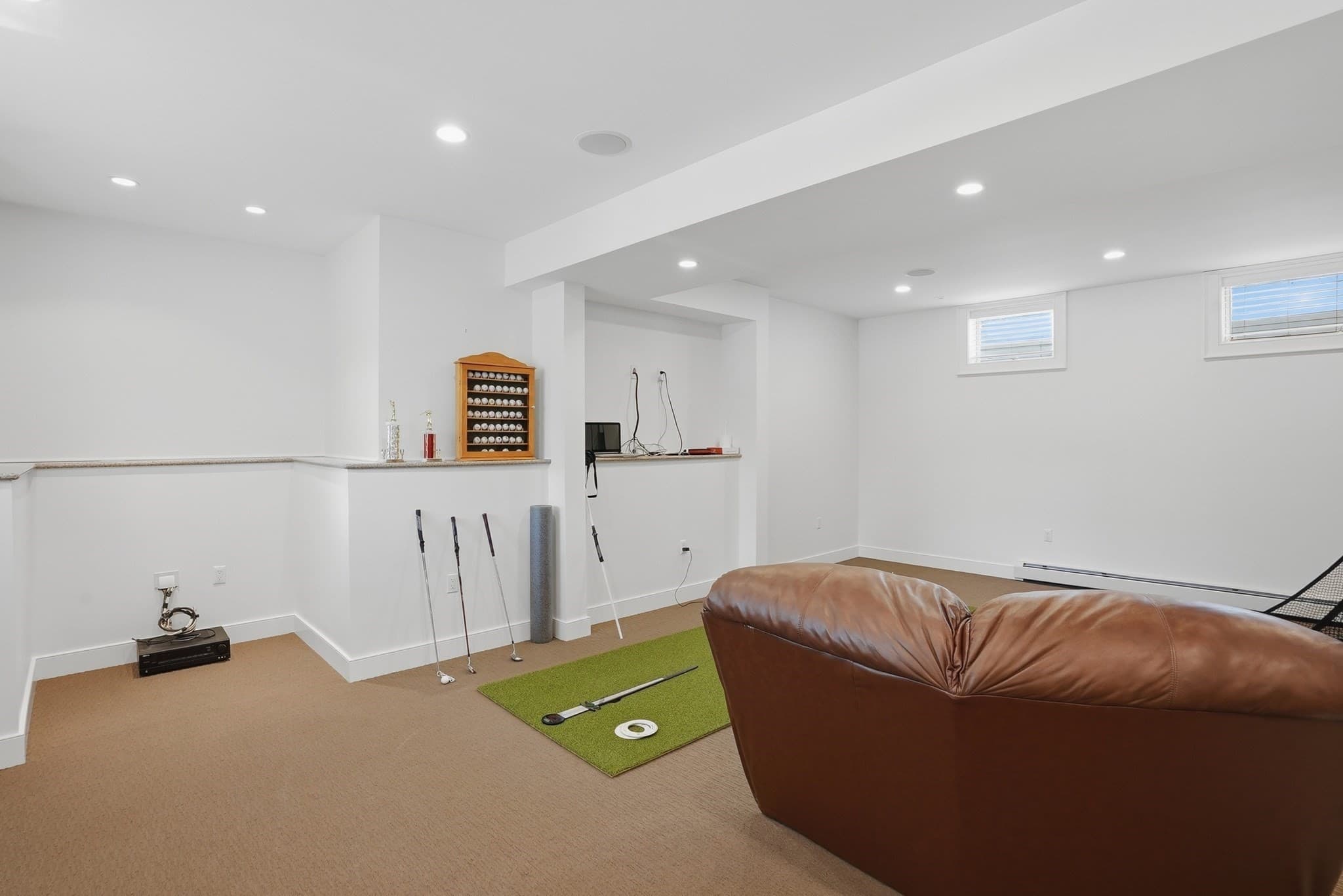 Single Family Residence at 1 Twin Springs Drive, Saugus MA 01906, Saugus, photo 36 of 42