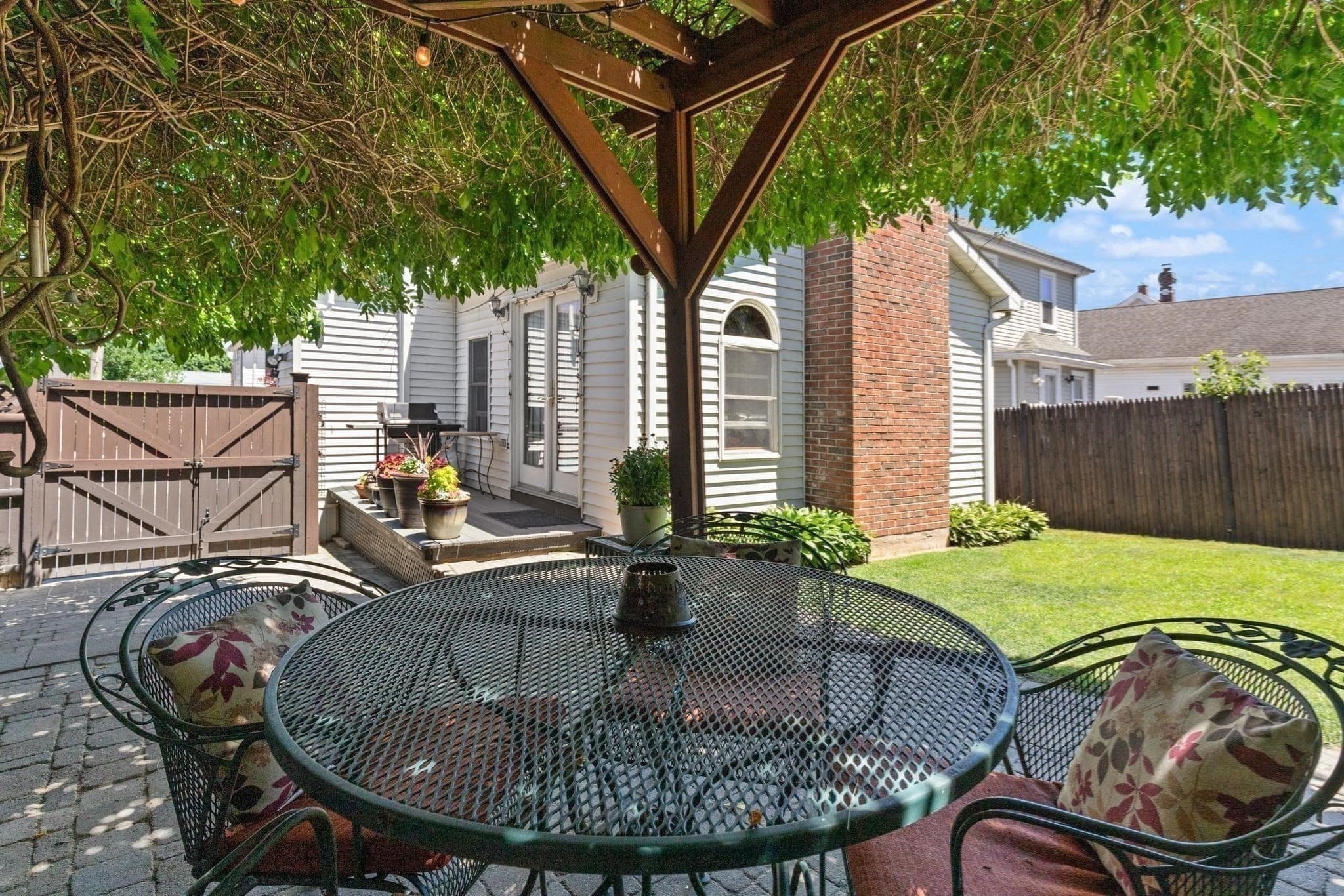 Single Family Residence at 42 Freeman Ave, Everett MA 02149, Everett, photo 33 of 40