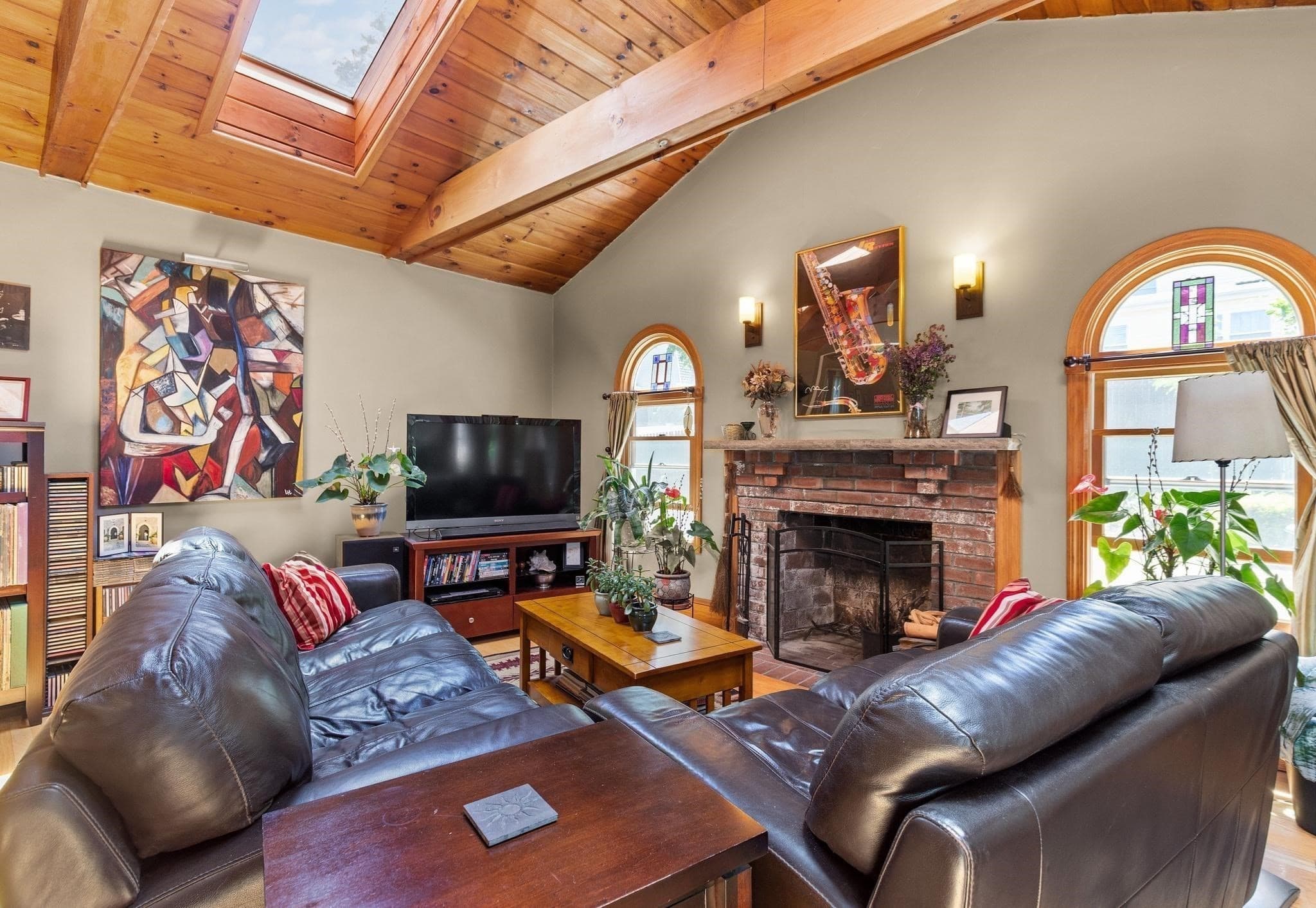 Single Family Residence at 42 Freeman Ave, Everett MA 02149, Everett, photo 8 of 40