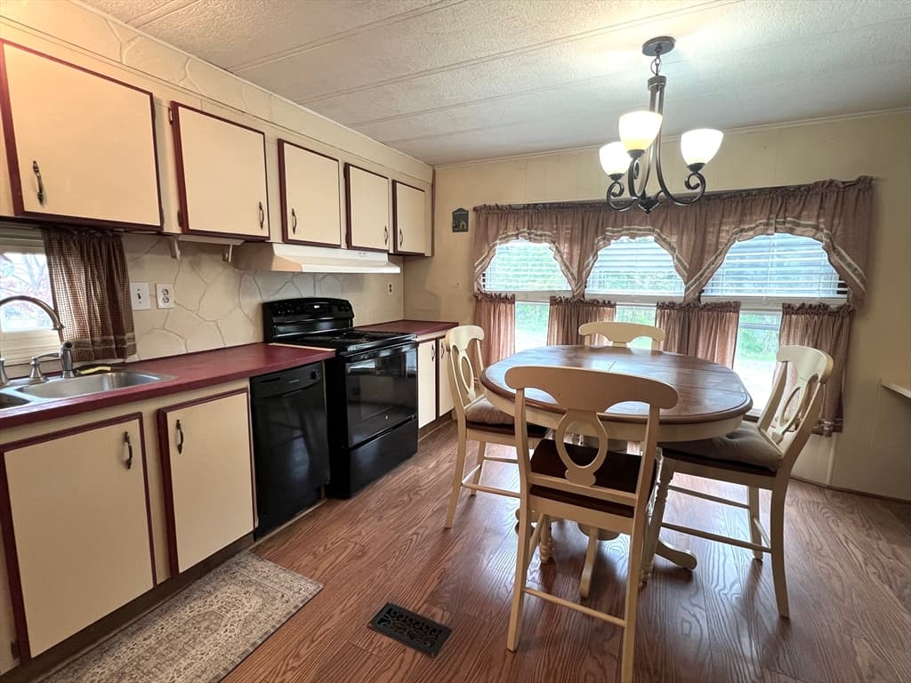 16 Fair Lane, Westfield MA 01085 photo 18