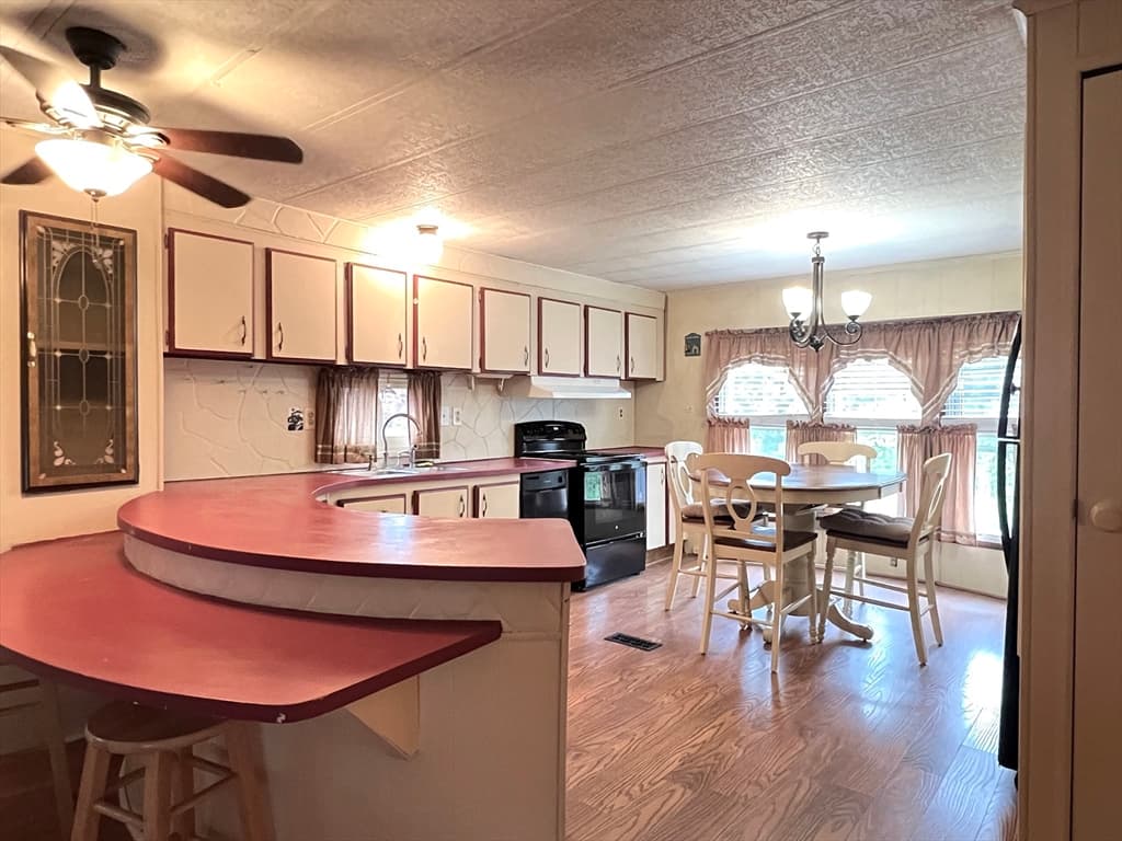 16 Fair Lane, Westfield MA 01085 photo 11