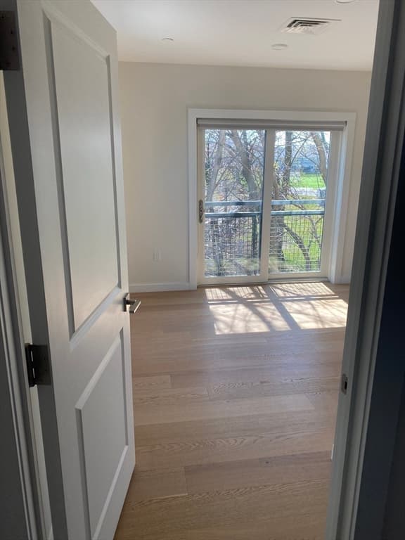 Condominium at 16 Boardman St # 204, Boston MA 02128, Boston, photo 17 of 24