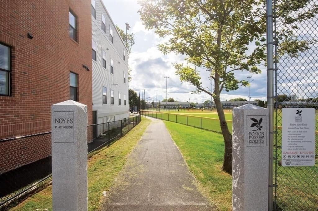 Condominium at 16 Boardman St # 204, Boston MA 02128, Boston, photo 20 of 24