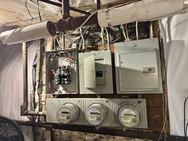 3 Family - 3 Units Up/Down at 495 Warren St., Boston MA 02121, photo 22 of 25
