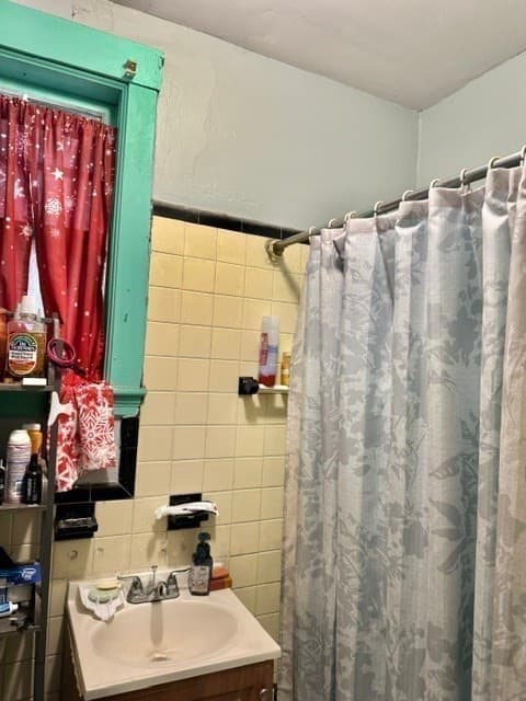 3 Family - 3 Units Up/Down at 495 Warren St., Boston MA 02121, photo 10 of 25
