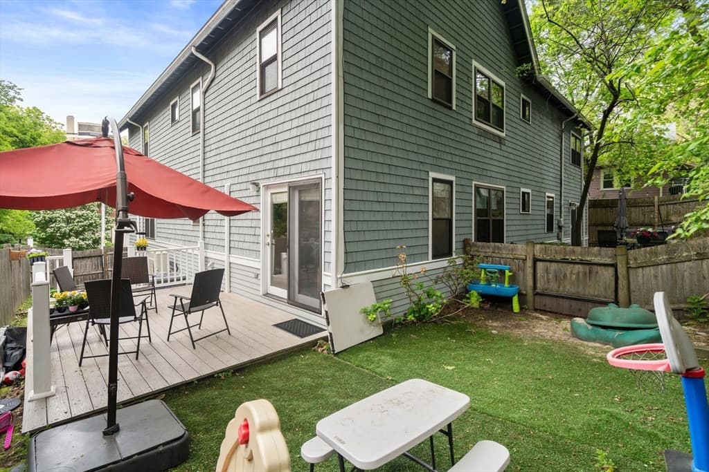 620 Washington St # 620, Brookline MA 02446