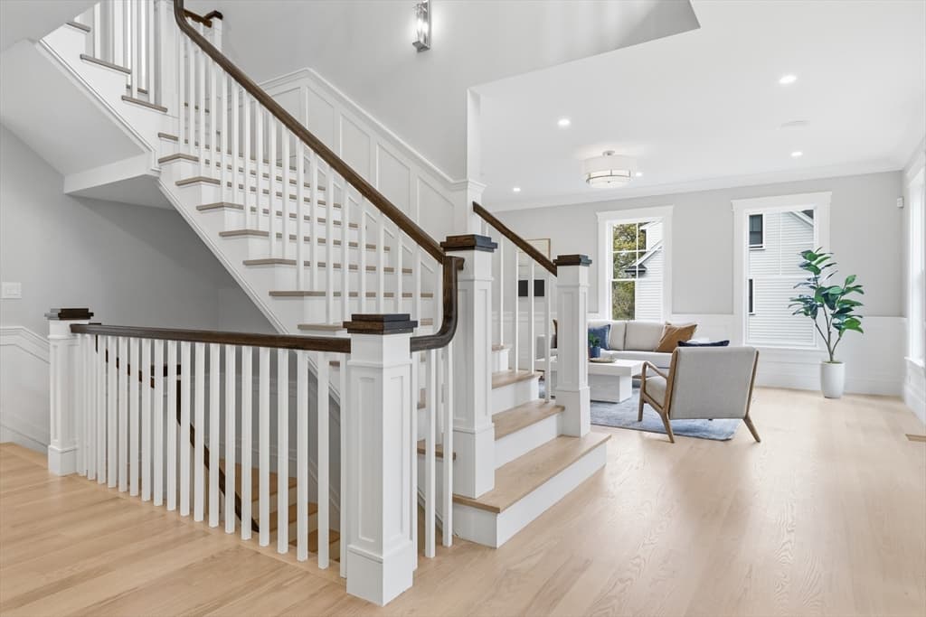 21 Balfour Street, Lexington MA 02421 photo 3
