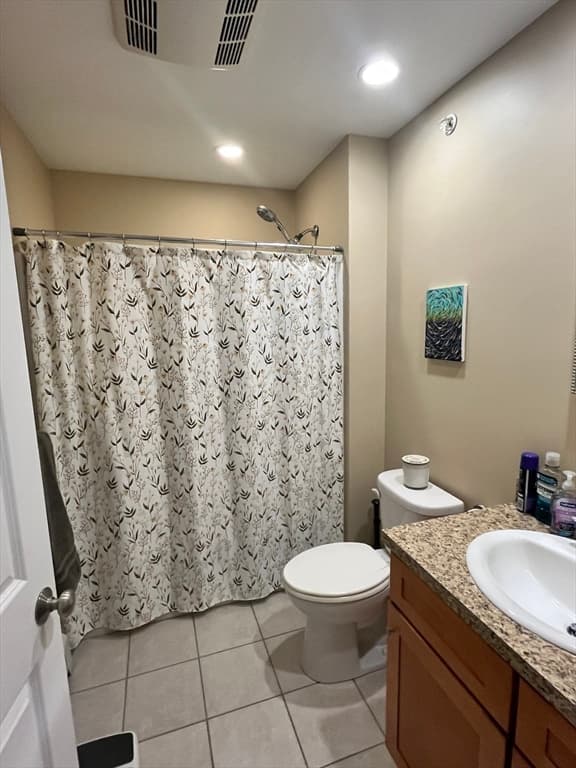 Condominium at 17 Arcade Street # B, Northbridge MA 01588, photo 10 of 15