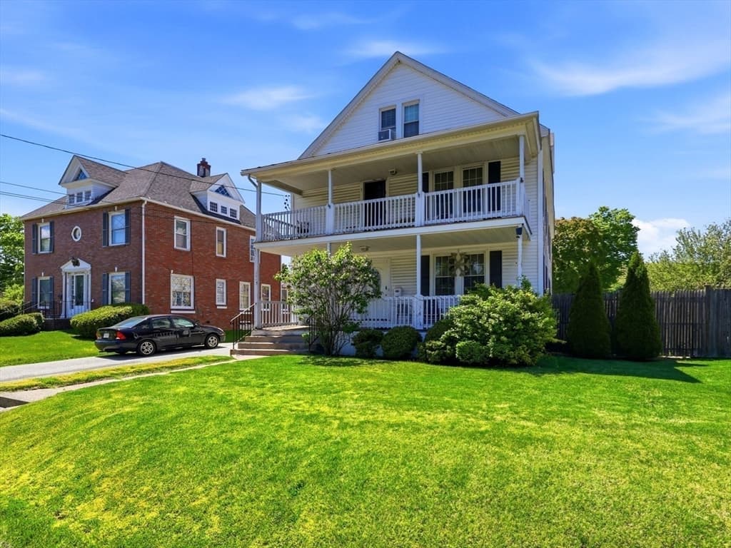 Multi Family at 2143-2145 Northampton St, Holyoke MA 01040, Holyoke, photo 2 of 42