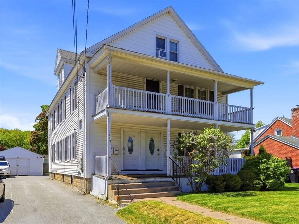 2143-2145 Northampton St, Holyoke MA 01040
