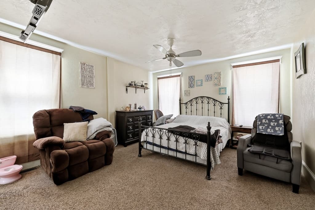 Multi Family at 2143-2145 Northampton St, Holyoke MA 01040, Holyoke, photo 9 of 42
