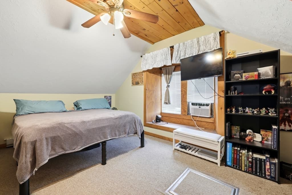 Multi Family at 2143-2145 Northampton St, Holyoke MA 01040, Holyoke, photo 37 of 42