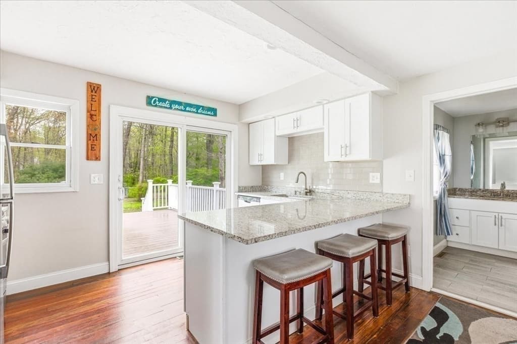 9 Douglas Ave, Norwell MA 02061 photo 6