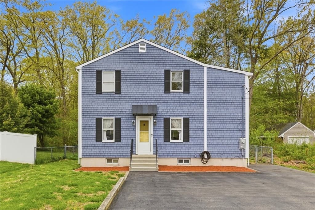9 Douglas Ave, Norwell MA 02061