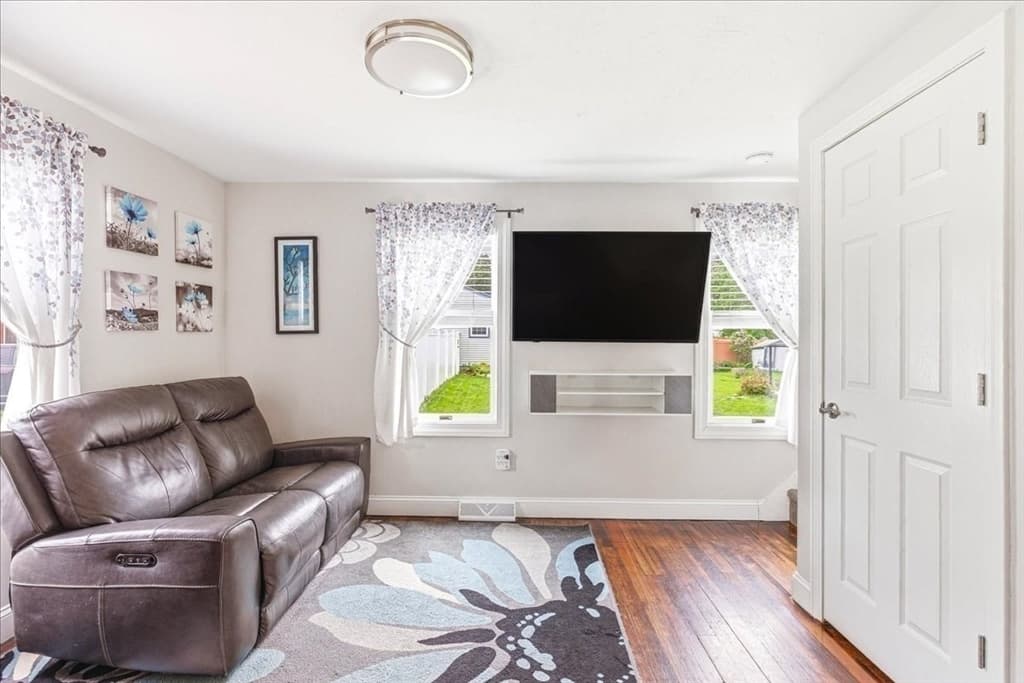 9 Douglas Ave, Norwell MA 02061 photo 14