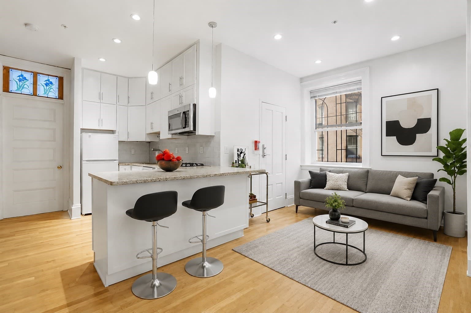 31 Massachusetts Ave # 2, Boston MA 02115