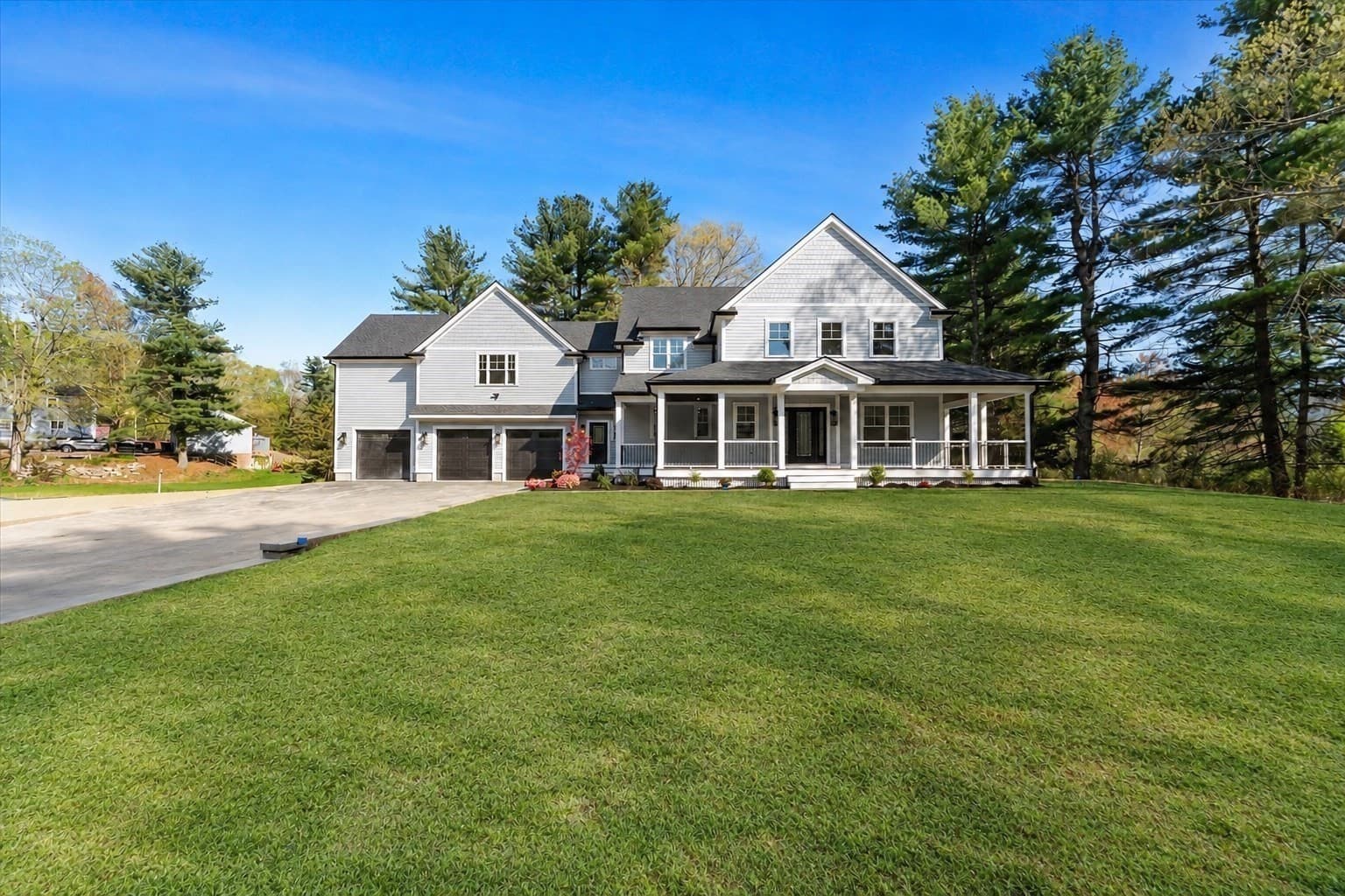 150 Fruit St, Hopkinton MA 01748