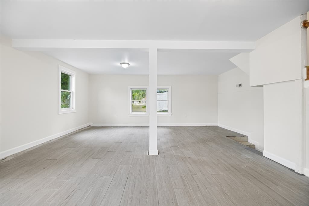 Single Family Residence at 146 Hayward St, Braintree MA 02184, photo 18 of 24