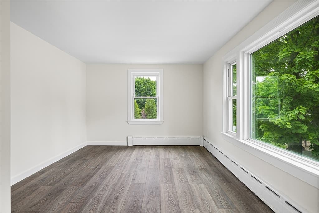 Single Family Residence at 146 Hayward St, Braintree MA 02184, photo 11 of 24