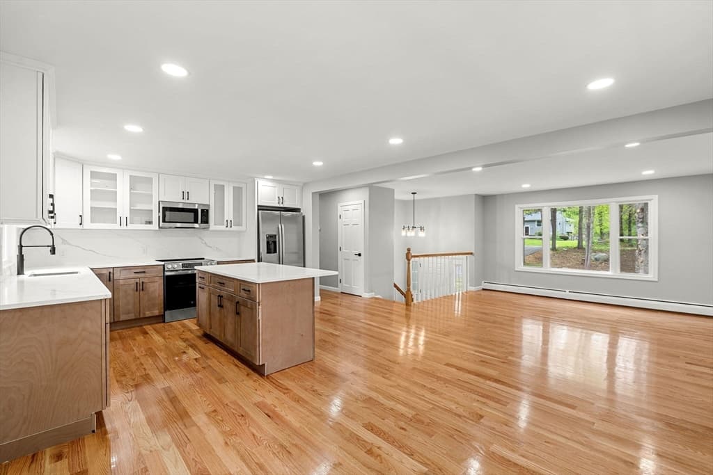 217 Dean St, Norton MA 02766 photo 5
