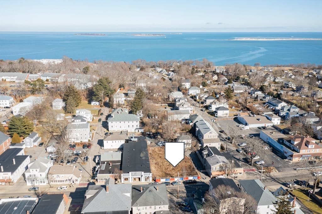 291 Court St, Plymouth MA 02360