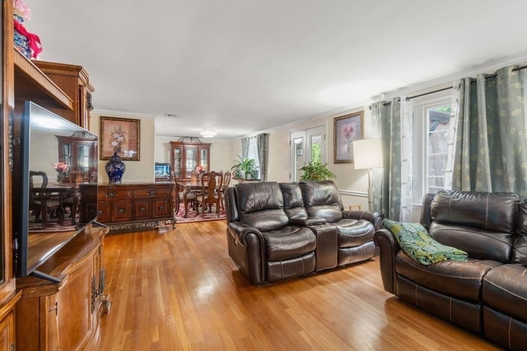 Single Family Residence at 560 Worcester Street, Wellesley MA 02481, photo 13 of 30