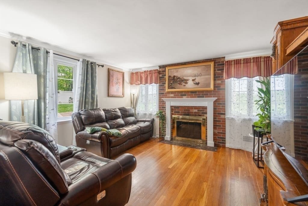 Single Family Residence at 560 Worcester Street, Wellesley MA 02481, photo 12 of 30