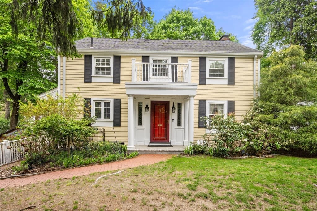 560 Worcester Street, Wellesley MA 02481