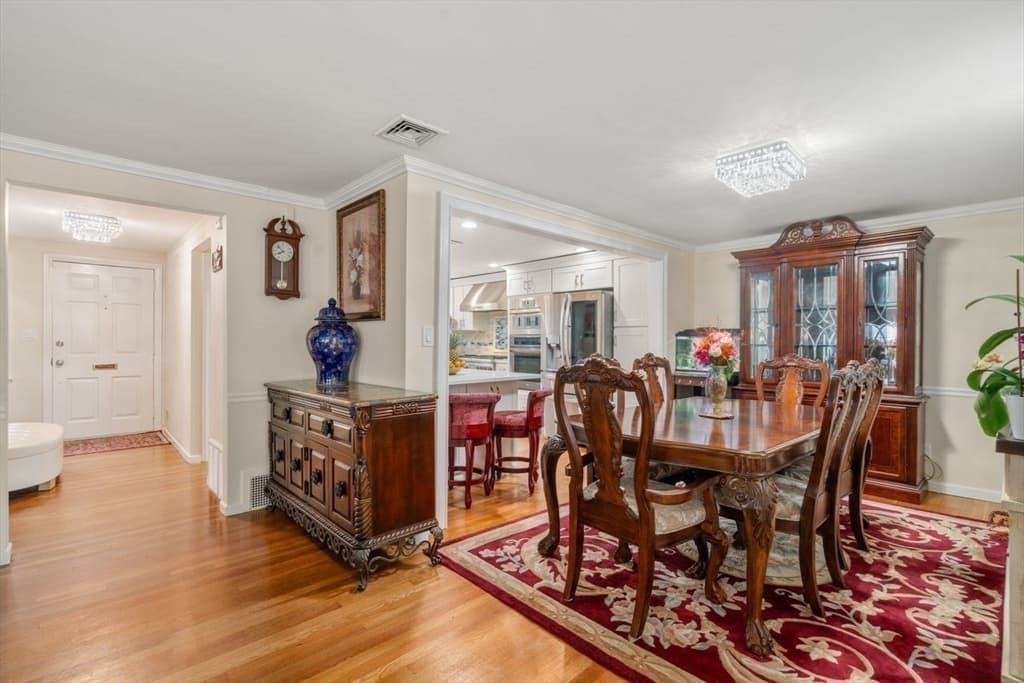 Single Family Residence at 560 Worcester Street, Wellesley MA 02481, photo 10 of 30