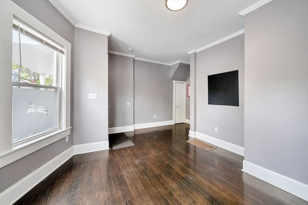 3 Family at 3 Palermo St, Cambridge MA 02141, Cambridge, photo 6 of 36