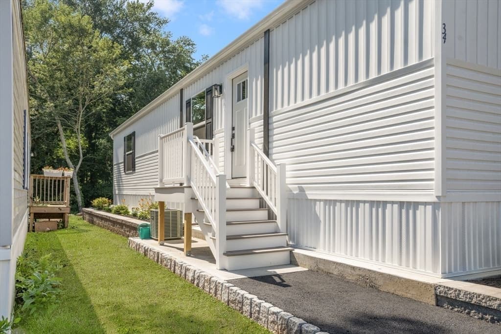 4 Northwest # 4, North Attleboro MA 02760 photo 4