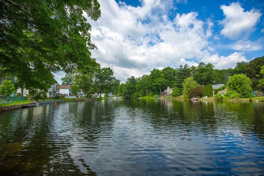 143 Cottage Road, Enfield CT 06082