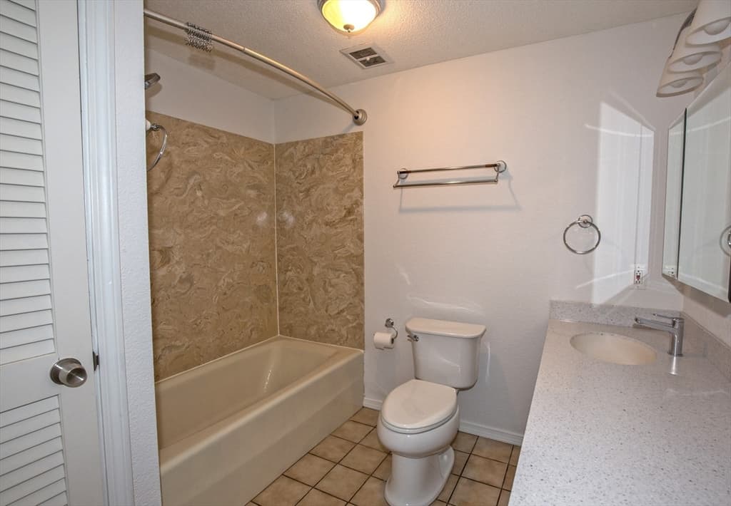 143 Cottage Road, Enfield CT 06082 photo 34