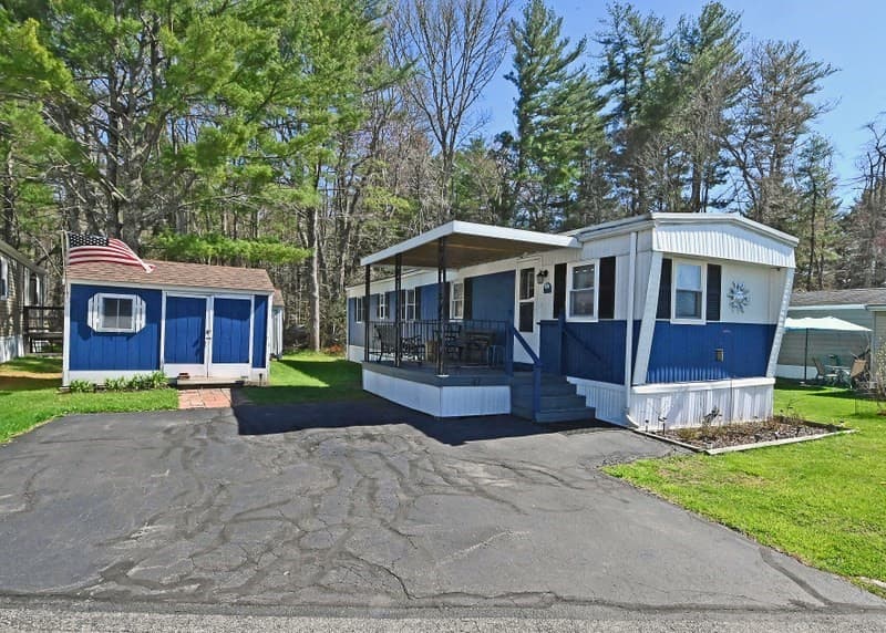 47 Clems Way # 47, Acushnet MA 02743