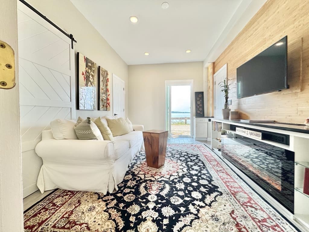 Condominium at 12 Marina Dr # 12, Hull MA 02045, photo 27 of 42