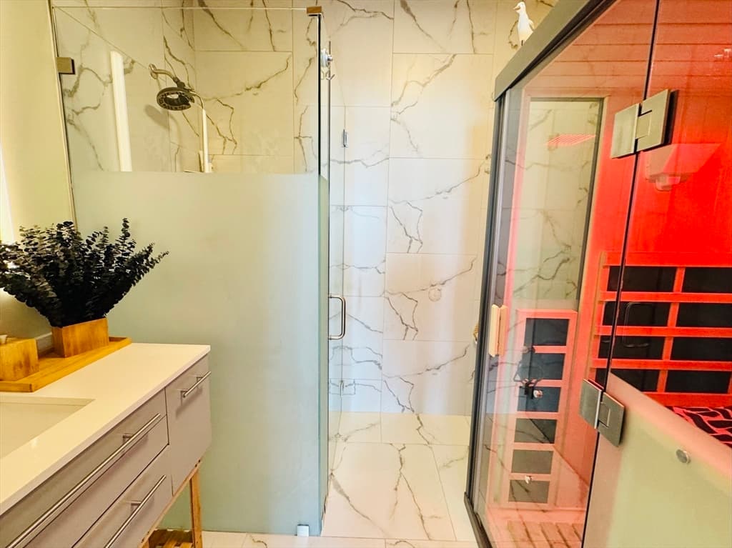 Condominium at 12 Marina Dr # 12, Hull MA 02045, photo 5 of 42