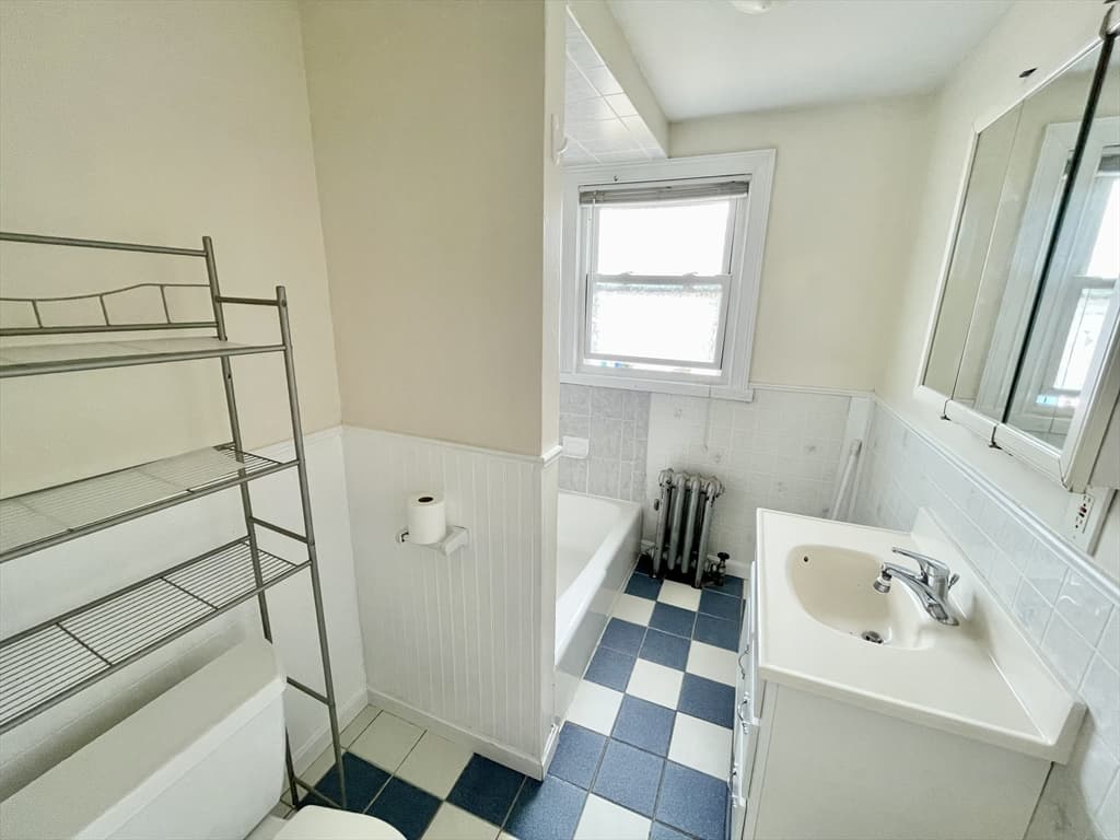5+ Family - 5+ Units Up/Down at 425 South Main St., Haverhill MA 01385, Haverhill, photo 13 of 16