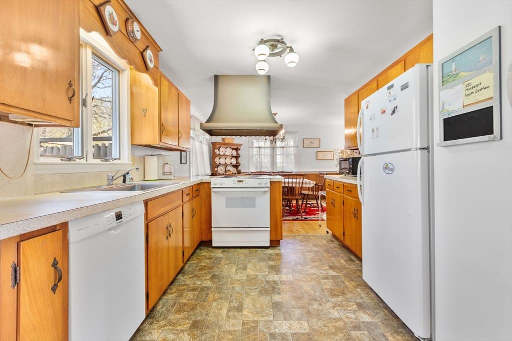 Single Family Residence at 1230 Massasoit Road, Eastham MA 02642, Eastham, photo 20 of 40