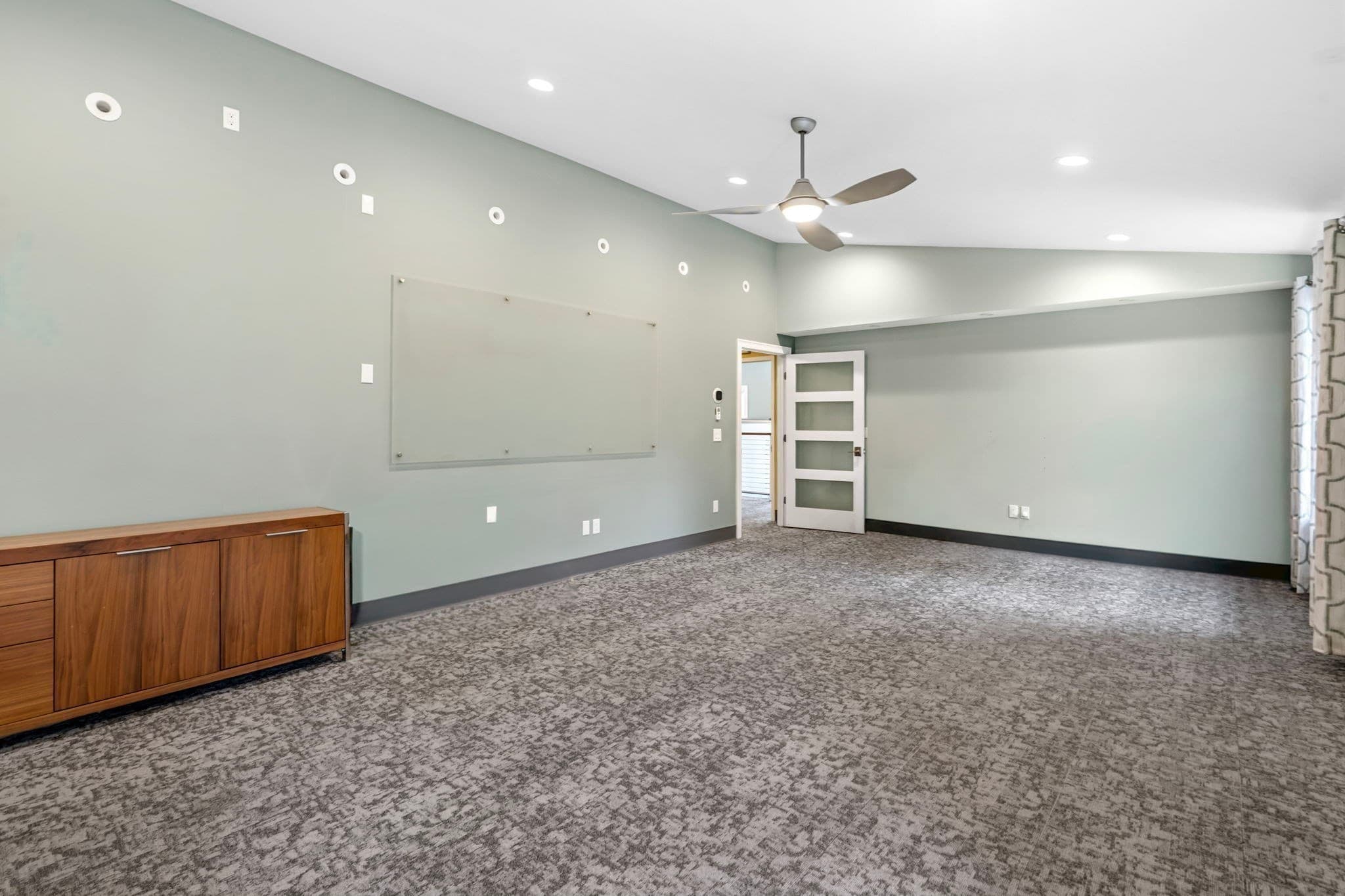 Commercial Sale at 193-195 Northampton St, Easthampton MA 01027, photo 33 of 42