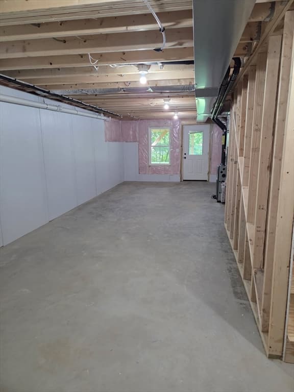 Condominium at 71 Pine St # A, Warren MA 01083, Warren, photo 13 of 19