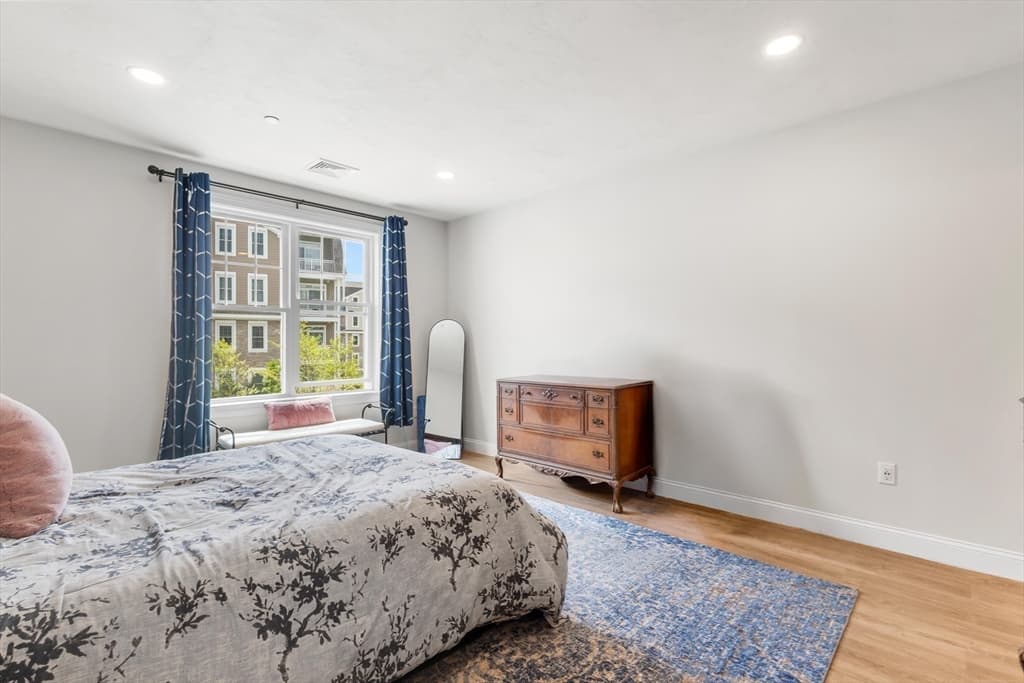 Condominium at 320 Middlesex Ave # B205, Medford MA 02155, photo 13 of 40