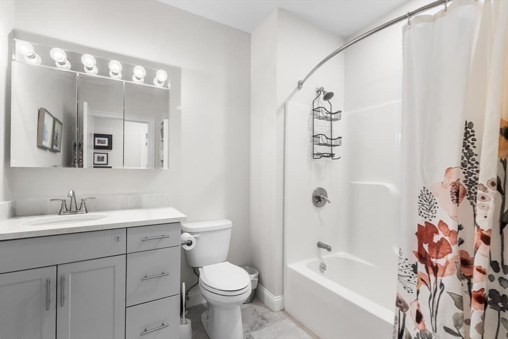 Condominium at 320 Middlesex Ave # B205, Medford MA 02155, photo 12 of 40