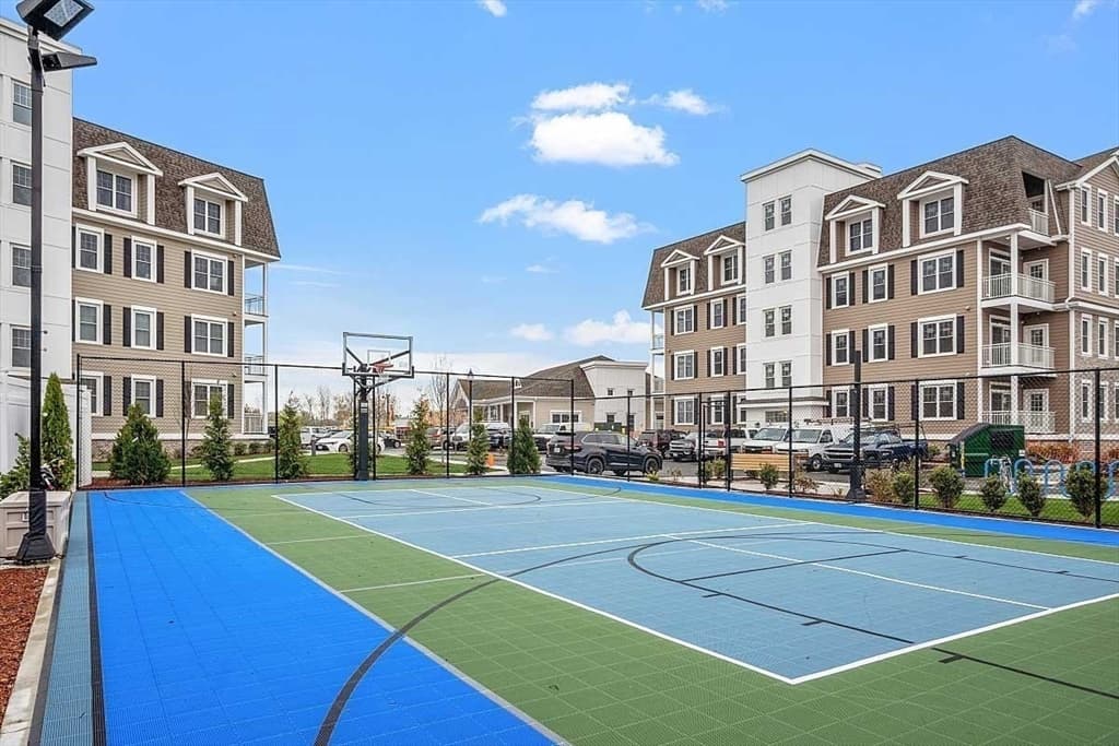 Condominium at 320 Middlesex Ave # B205, Medford MA 02155, photo 31 of 40